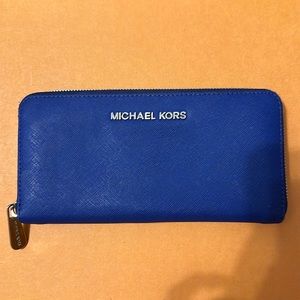 Michael Kors continental wallet